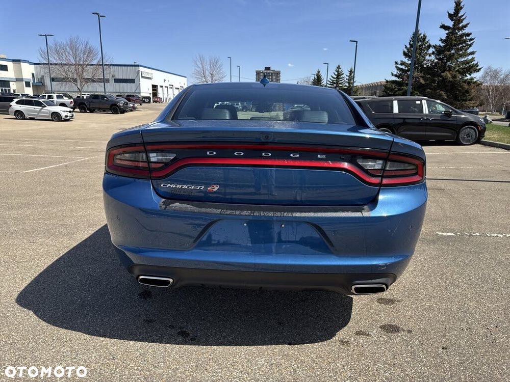 Dodge Charger - 9