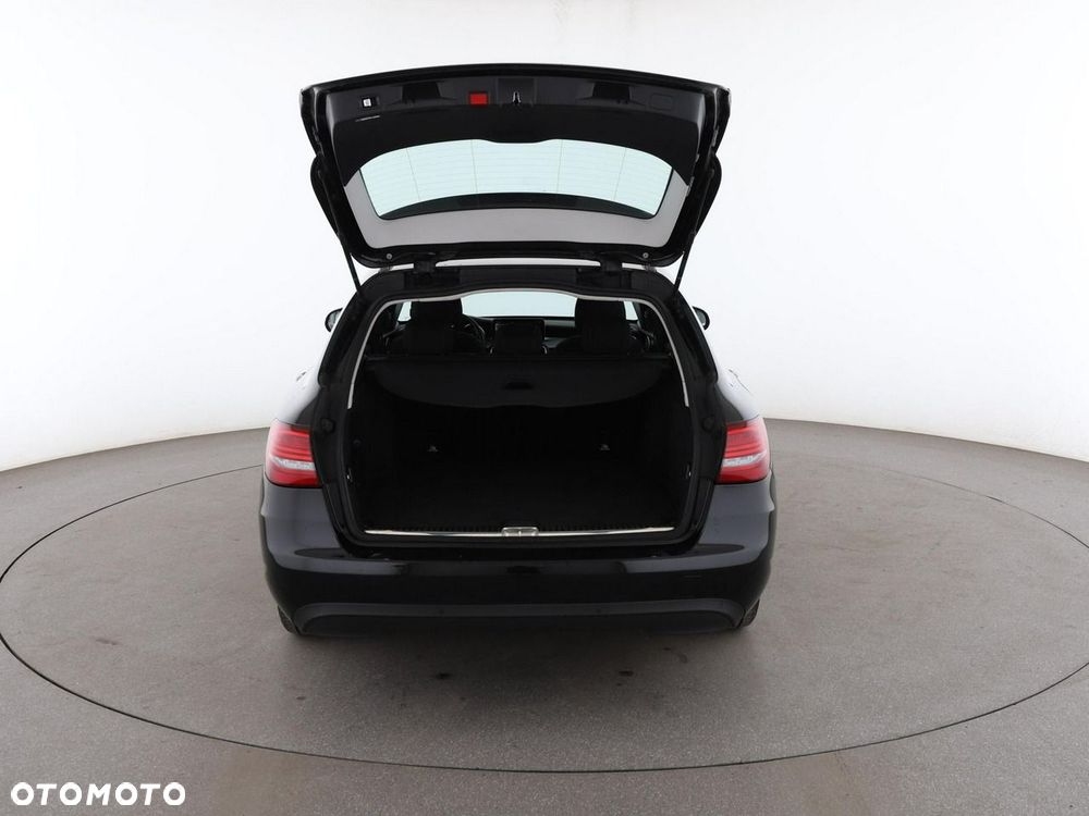Mercedes-Benz Klasa C 220 d 4MATIC 9G-TRONIC - 20