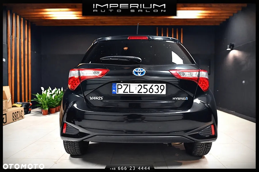 Toyota Yaris Hybrid 1.5 Executive - 13
