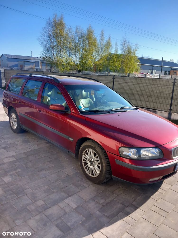 Volvo V70 2.4D - 2