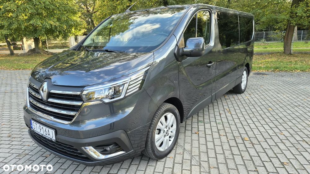 Renault Trafic 2023 photo 2