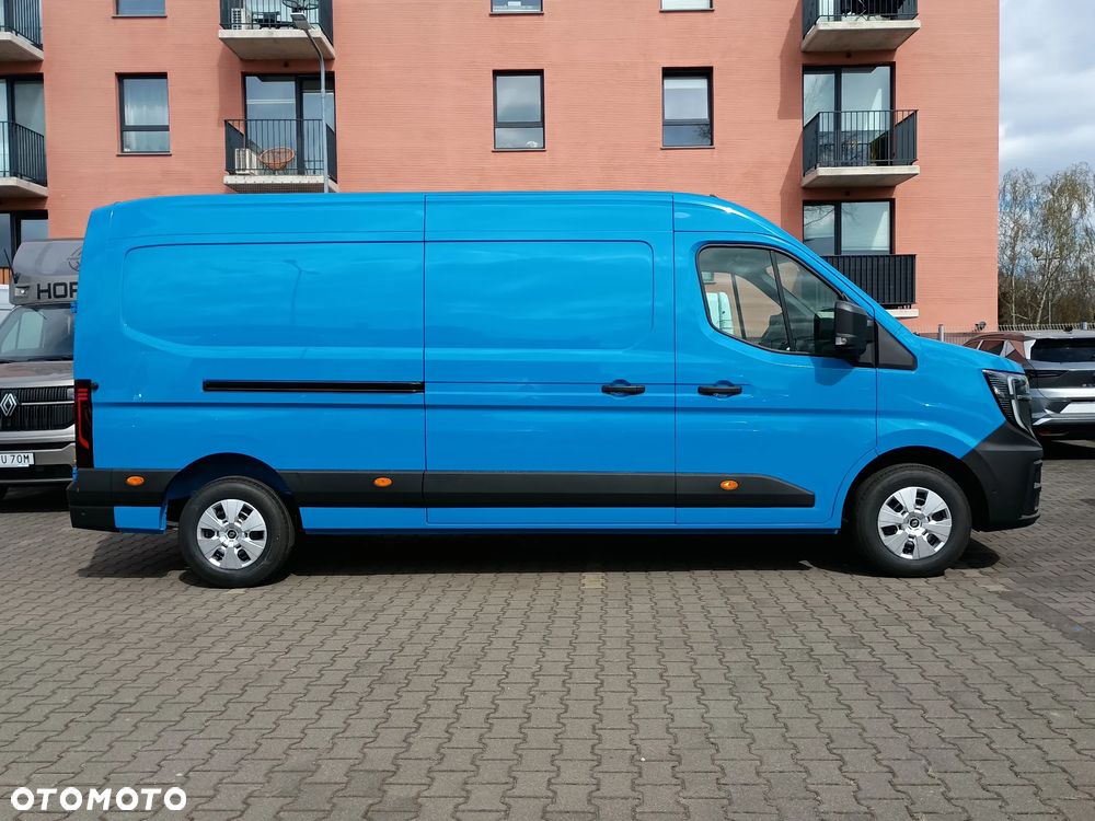 Renault Master L3H2 niebieski - 3