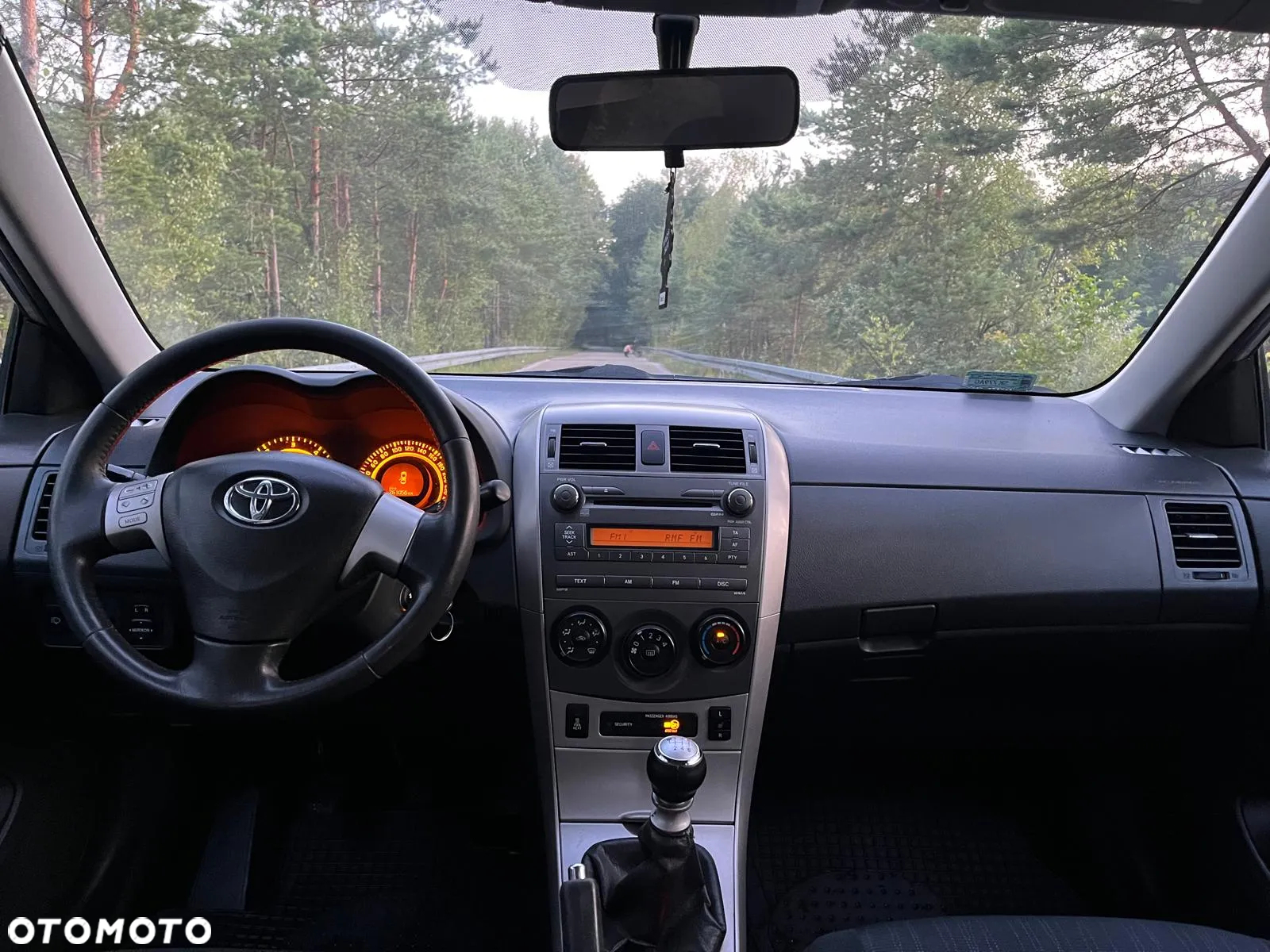Toyota Corolla 1.4 D-4D Premium - 7