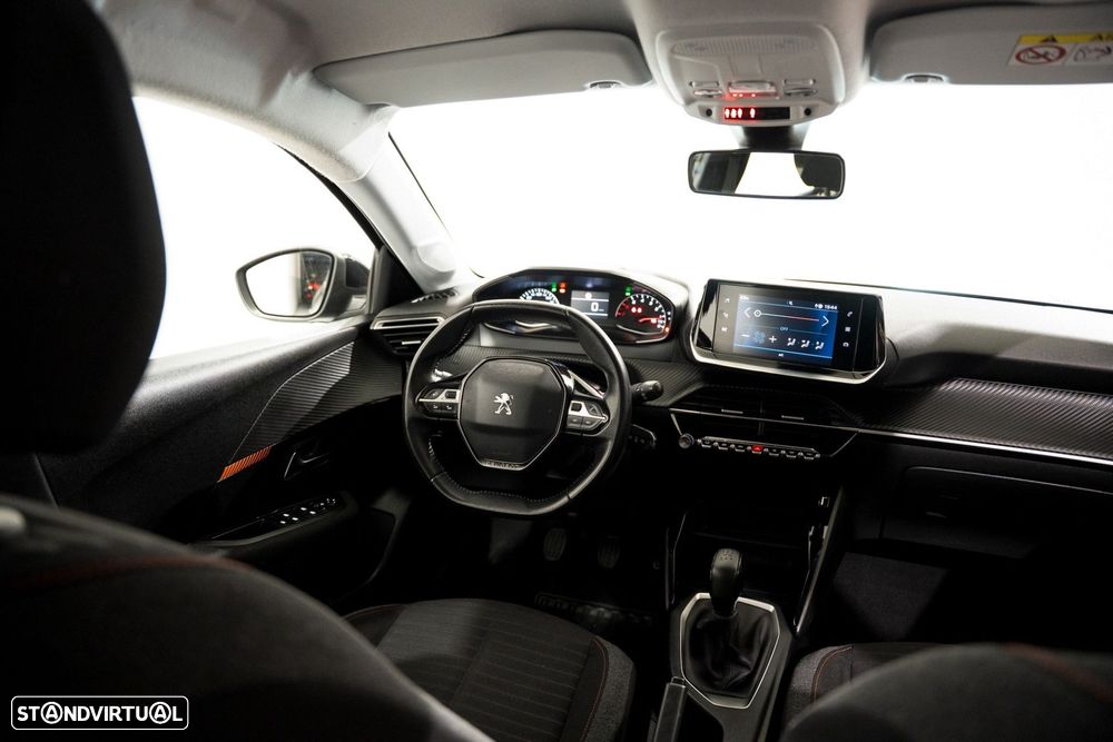 Peugeot 208 1.2 PureTech Active Pack - 4
