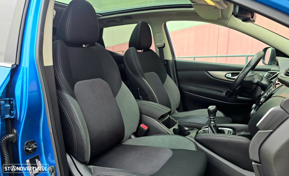 Nissan Qashqai 1.2 DIG-T N-Connecta RS+PS 18 - 28