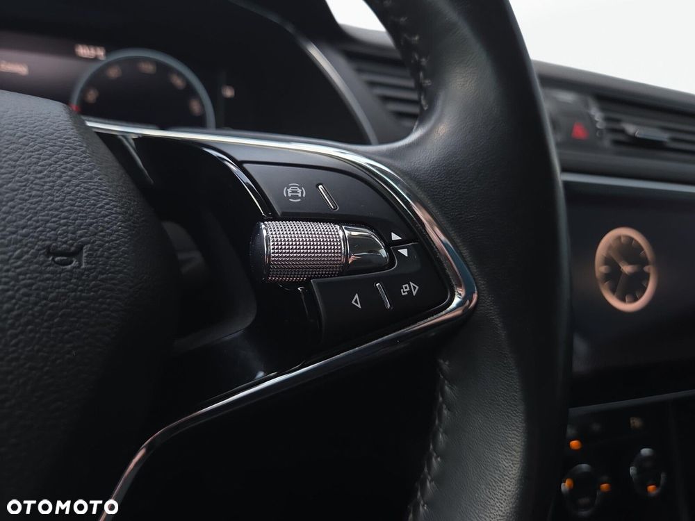 Skoda Superb 1.5 TSI Active - 17