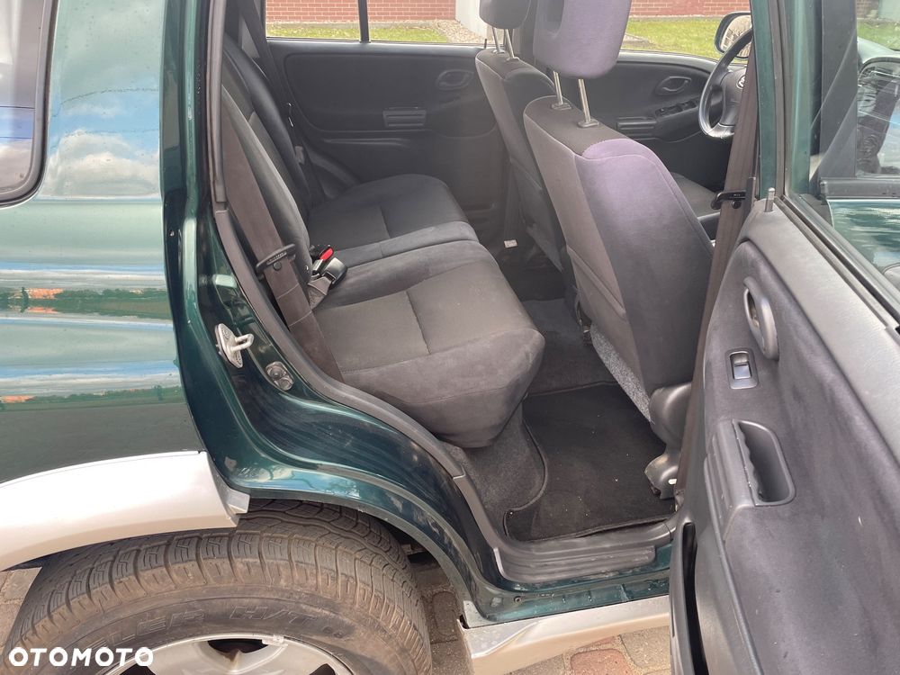 Suzuki Grand Vitara 2.0 Special Edition - 13