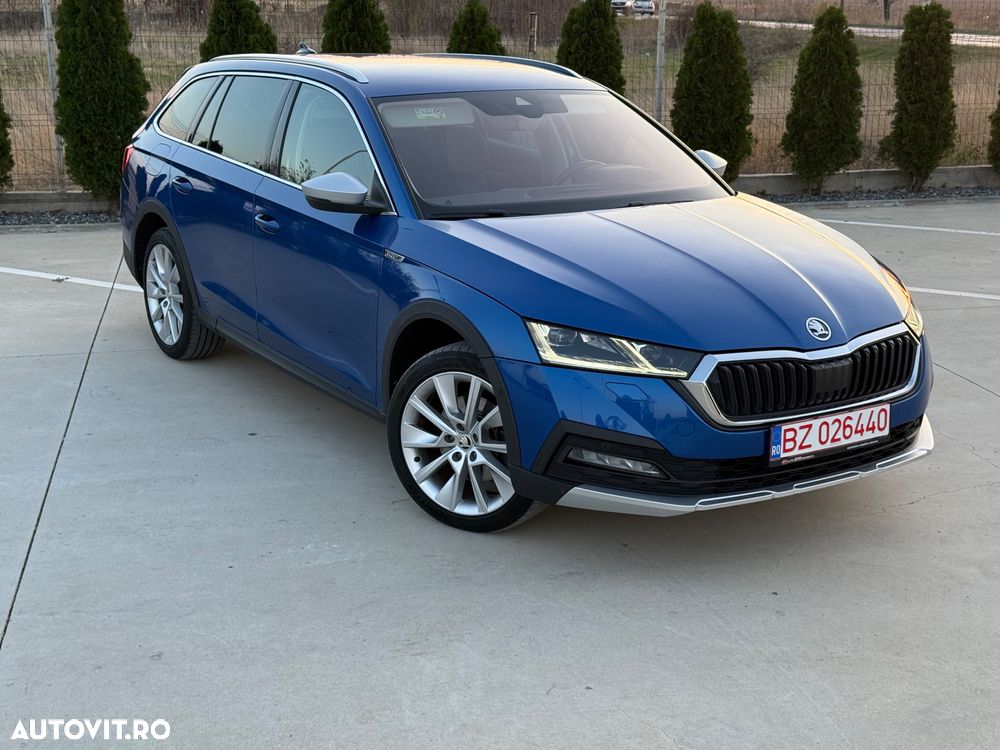Skoda Octavia Combi 2.0 TDI DSG 4X4 Scout - 2