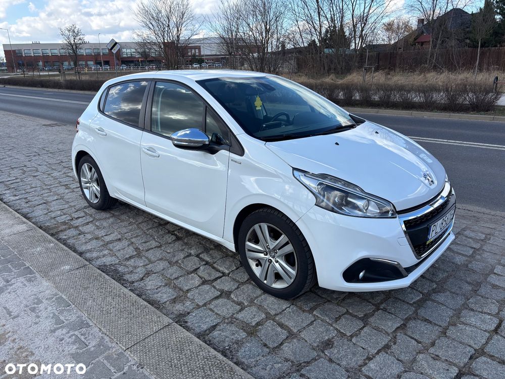 Peugeot 208 1.2 PureTech Style - 3