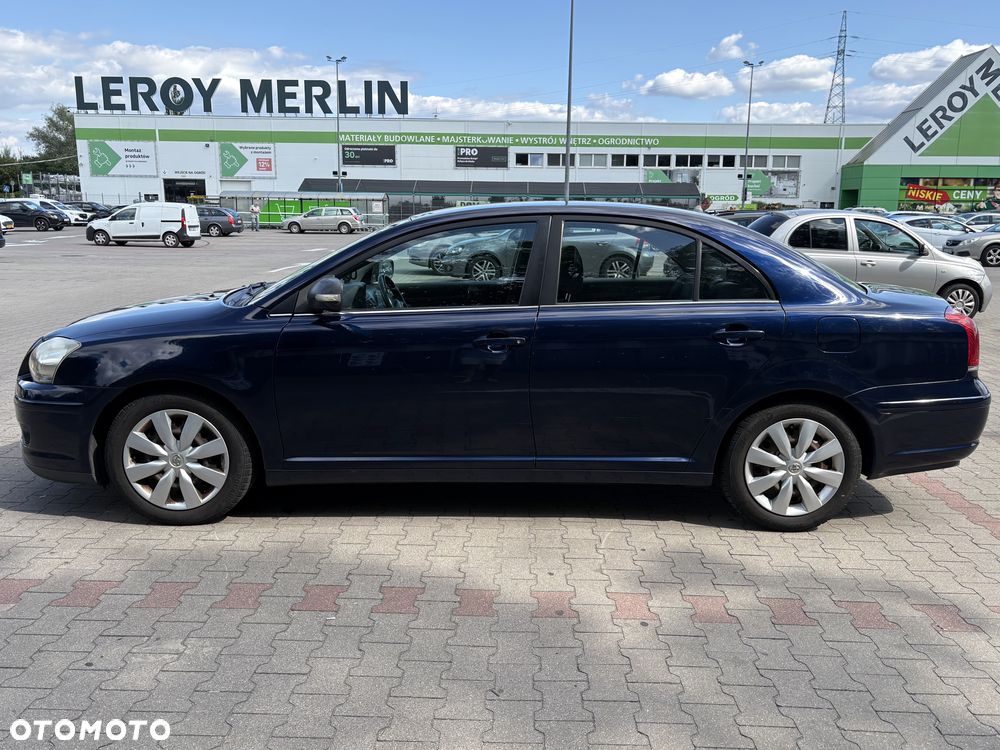 Toyota Avensis 1.8 VVT-i Sol - 10
