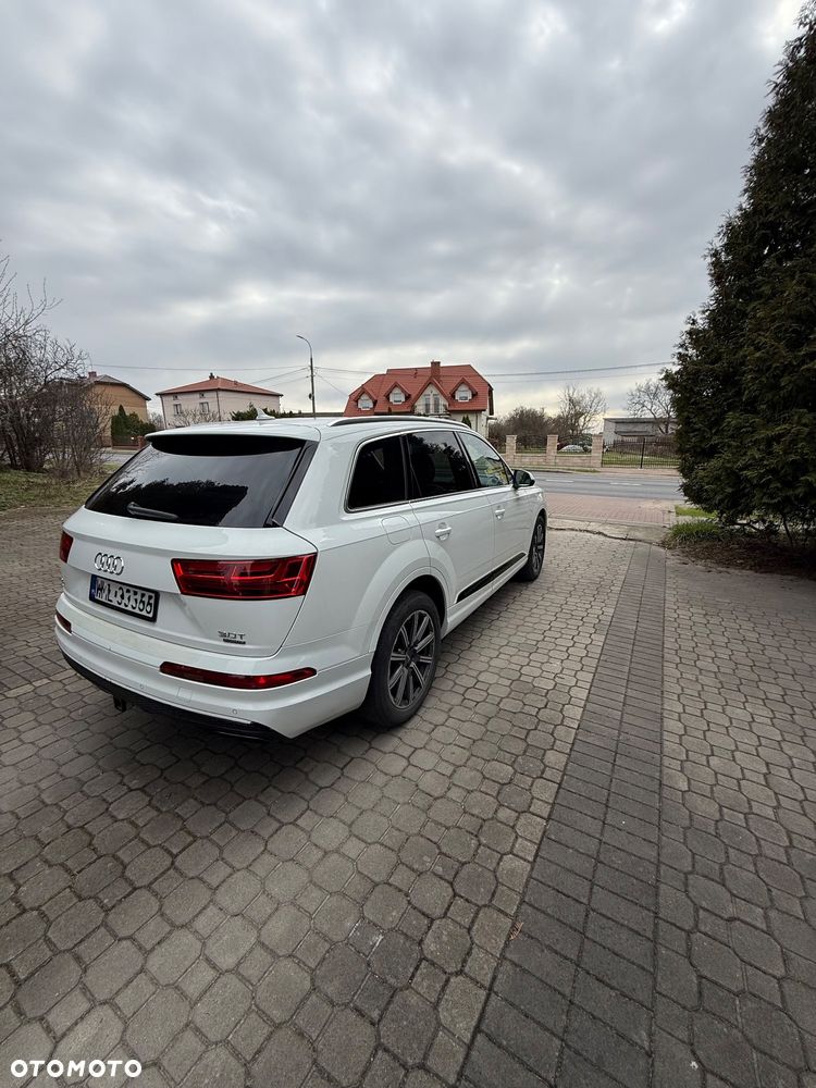 Audi Q7 - 5