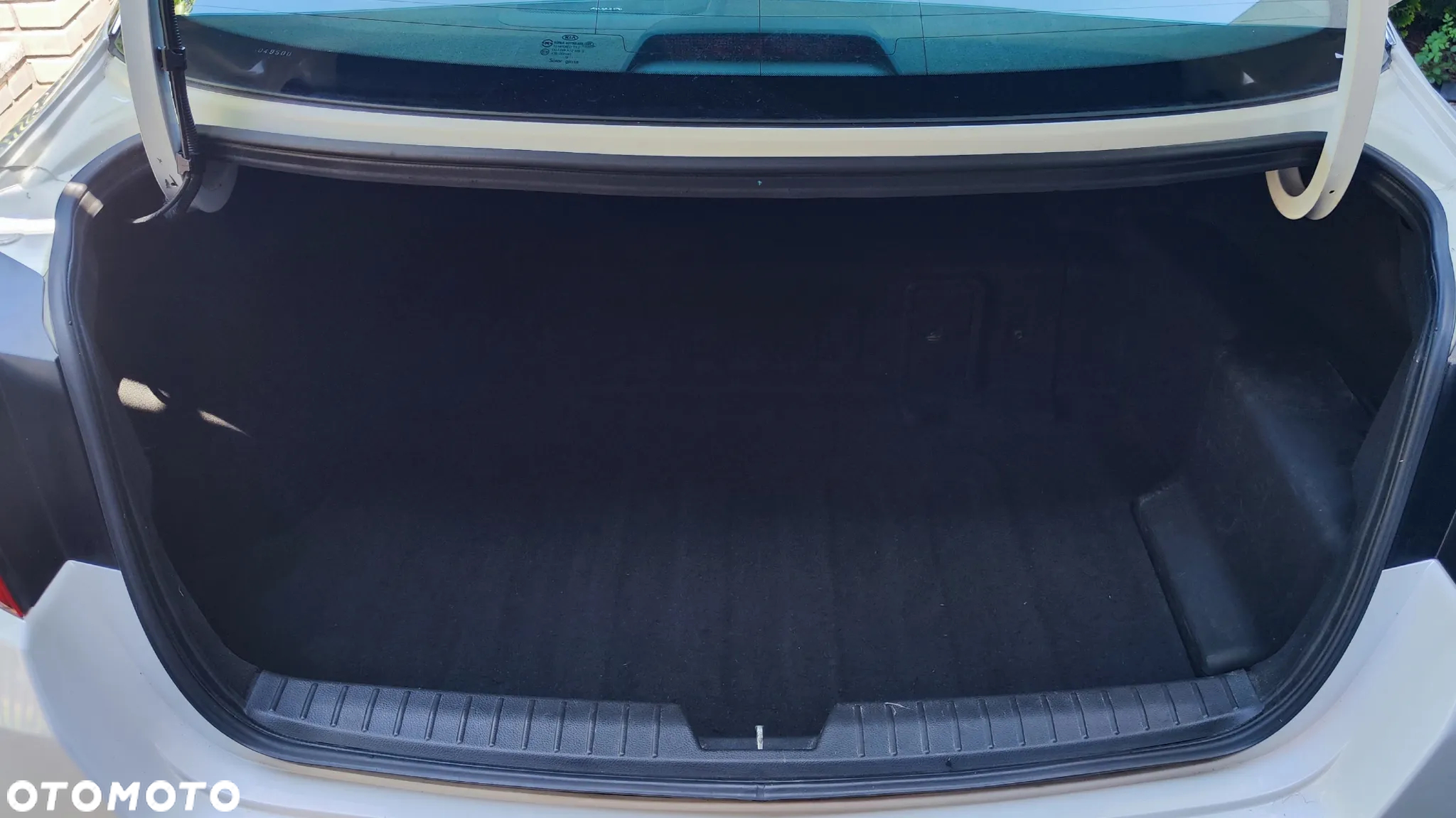 Kia Optima - 28