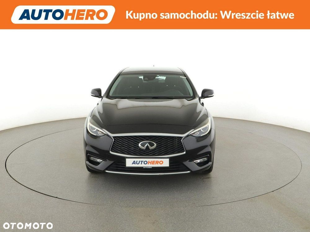 Infiniti Q30 1.5d Premium - 12