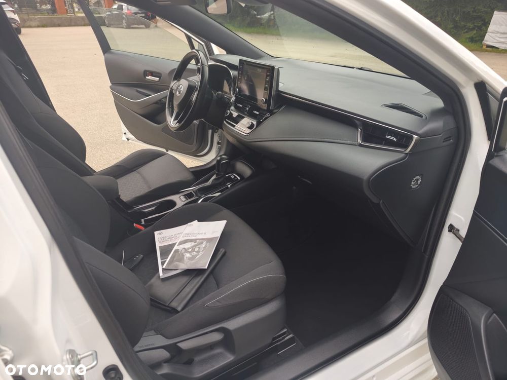 Toyota Corolla 1.8 Hybrid Comfort - 14