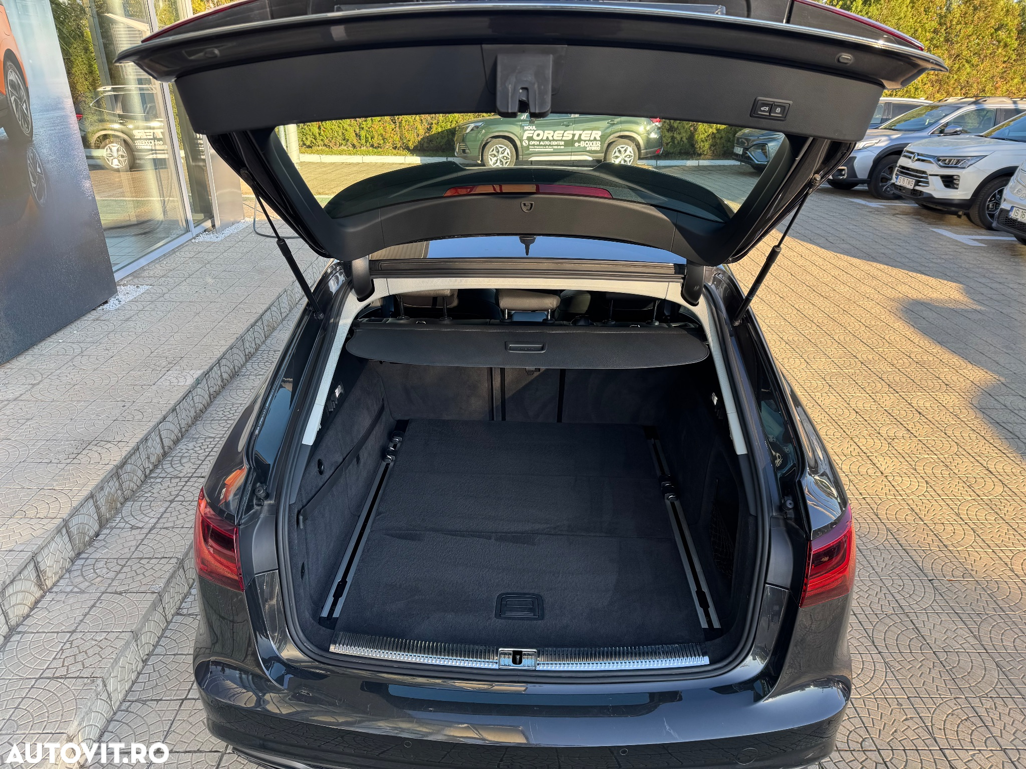 Audi A6 Avant 2.0 TDI quattro S tronic - 25
