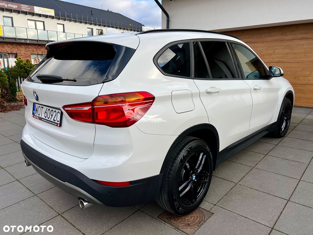 BMW X1 xDrive18d - 8