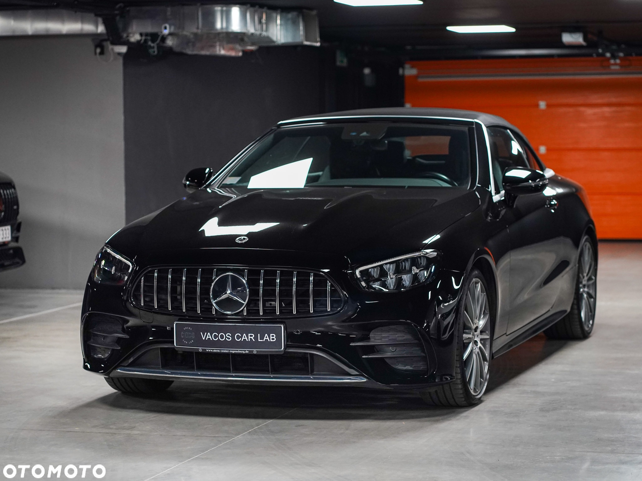 Mercedes-Benz Klasa E 200 Kabriolet 4-Matic 9G-TRONIC - 10