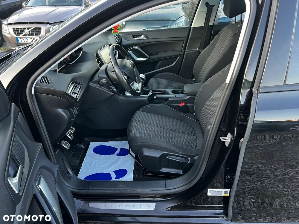 Peugeot 308 - 14