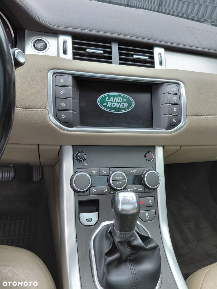 Land Rover Range Rover Evoque - 25