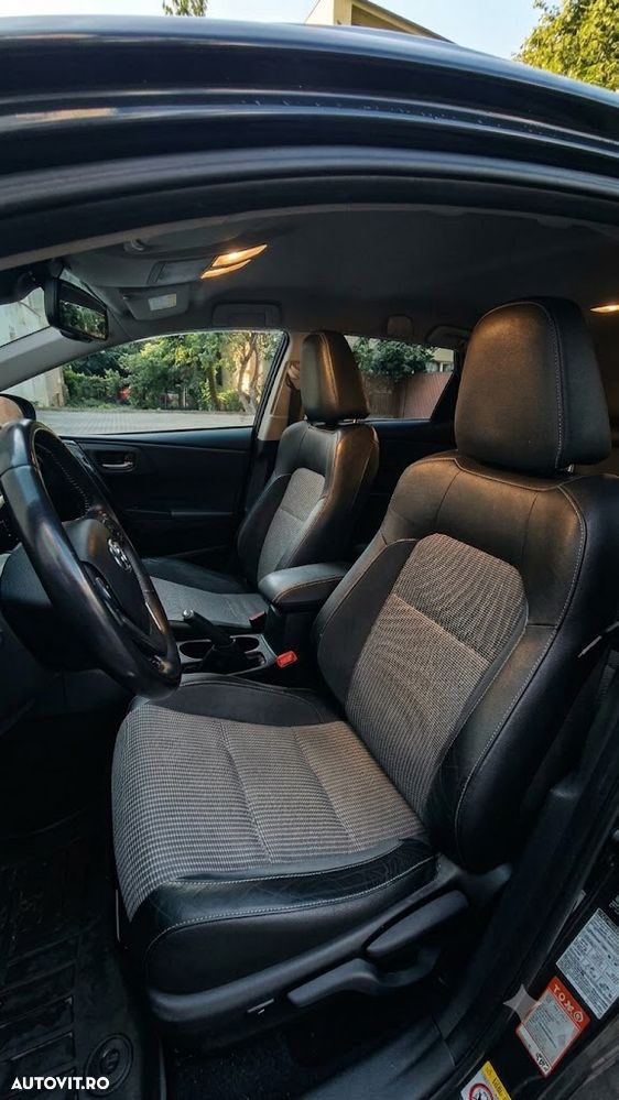TOYOTA Auris 2015 — imagine 10
