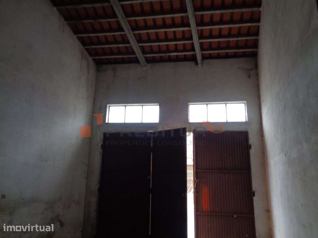 Espaço em open-space para venda em Usseira, Óbidos - Grande imagem: 2/6