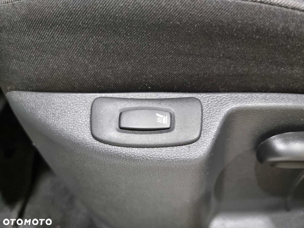 Renault Captur - 23