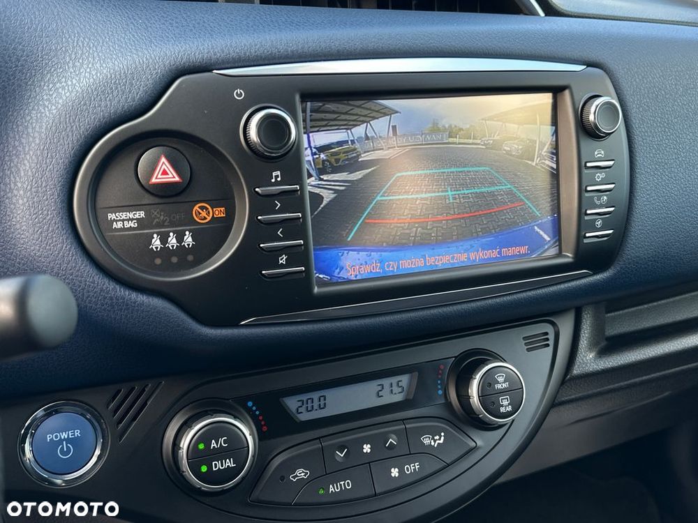 Toyota Yaris - 18