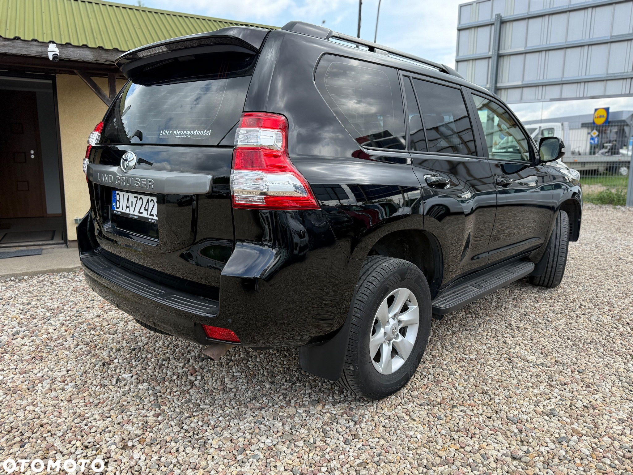 Toyota Land Cruiser - 9
