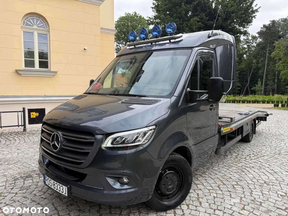 Mercedes-Benz SPRINTER - 4