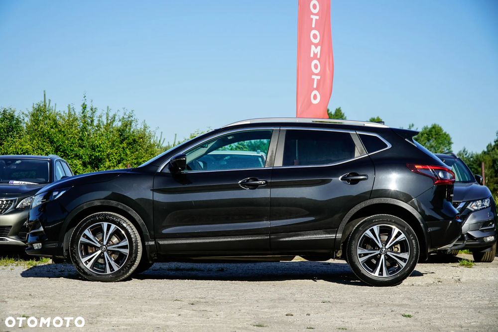 Nissan Qashqai 1.3 DIG-T AKARI - 12