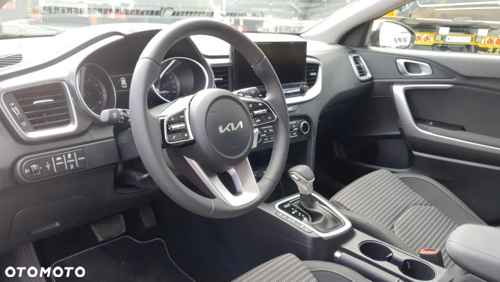 Kia Ceed 1.5 T-GDI M DCT - 9