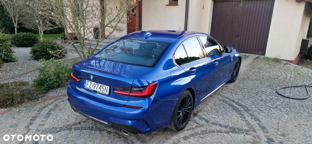 BMW Seria 3 318i M Sport - 15