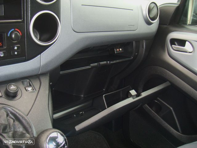 Citroën Berlingo 1.6 HDI FAP Multispace Exclusive - 23