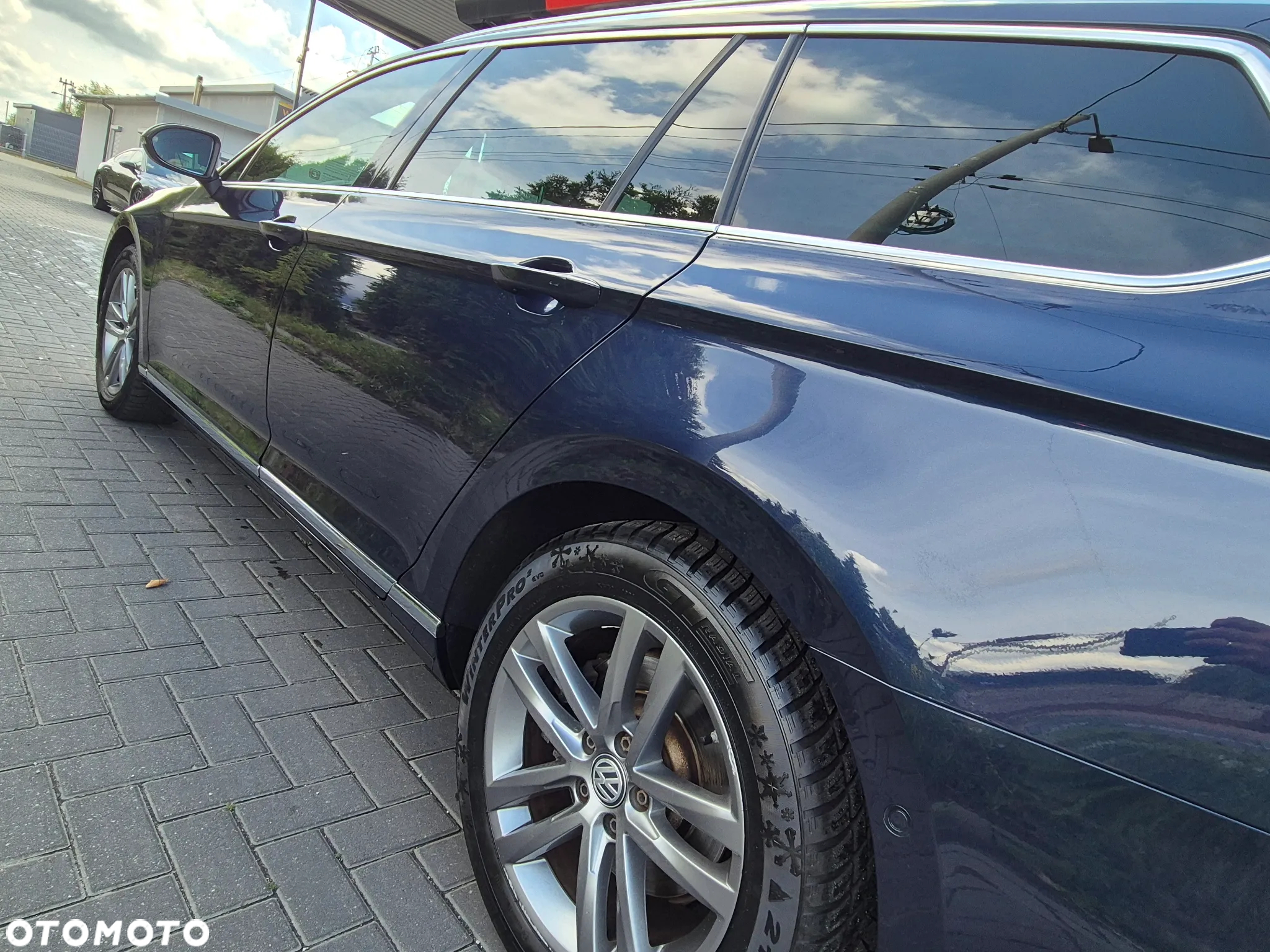 Volkswagen Passat 2.0 TDI 4Mot R-Line Edition DSG - 21