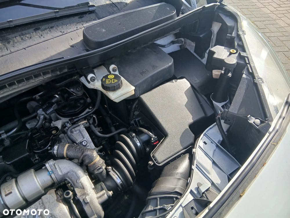 Ford TRANSIT CONNECT - 26
