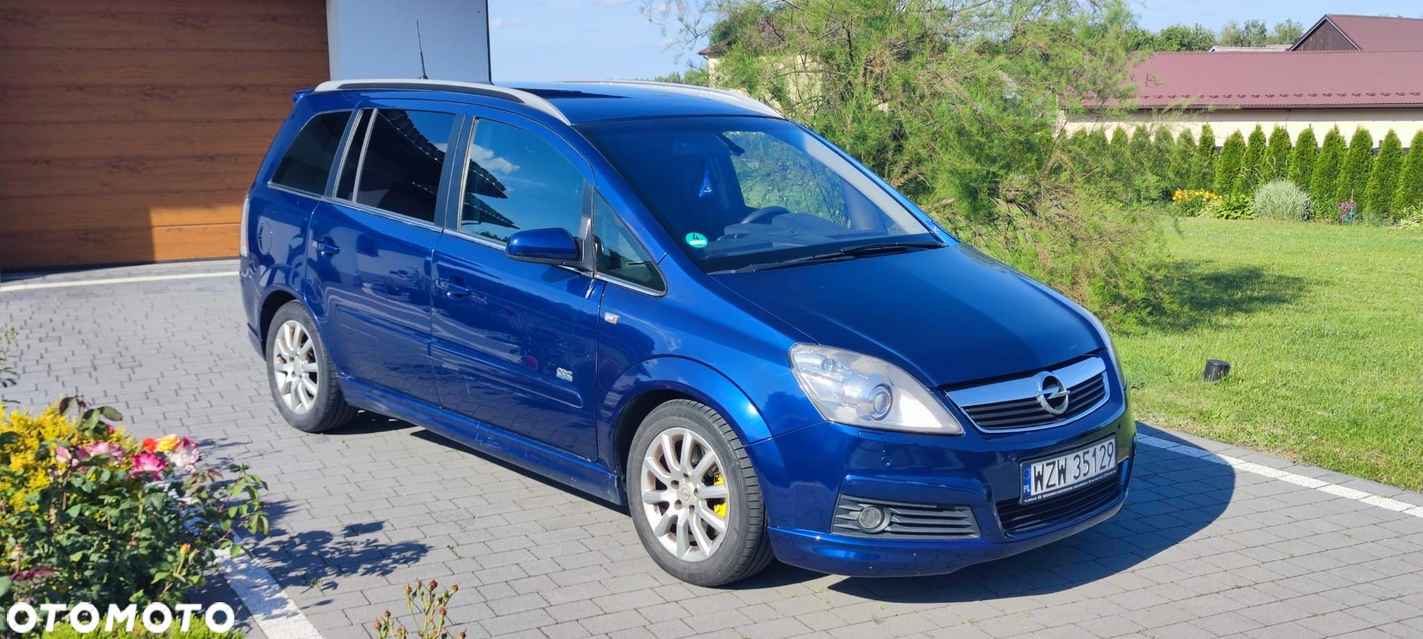Opel Zafira - 1