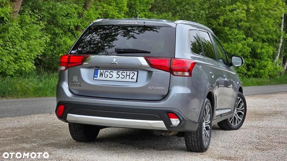 Mitsubishi Outlander 2.0 2WD CVT Edition - 2