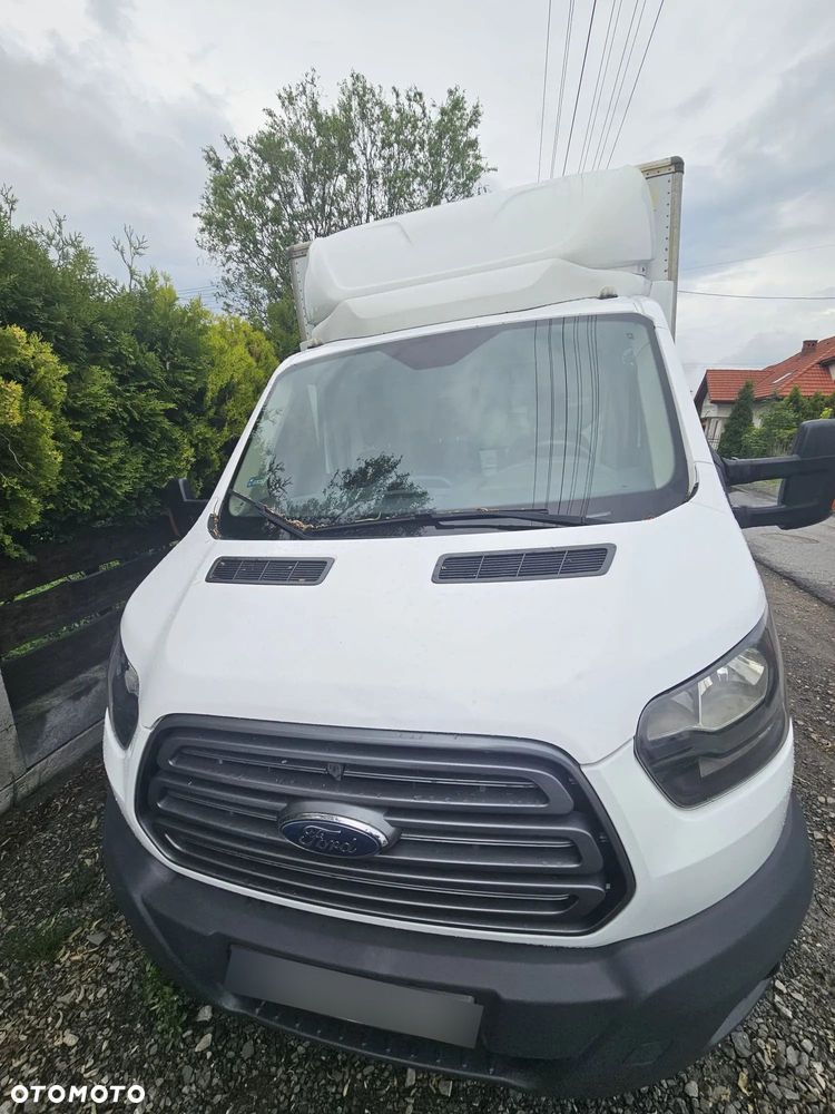 Ford Transit - 1