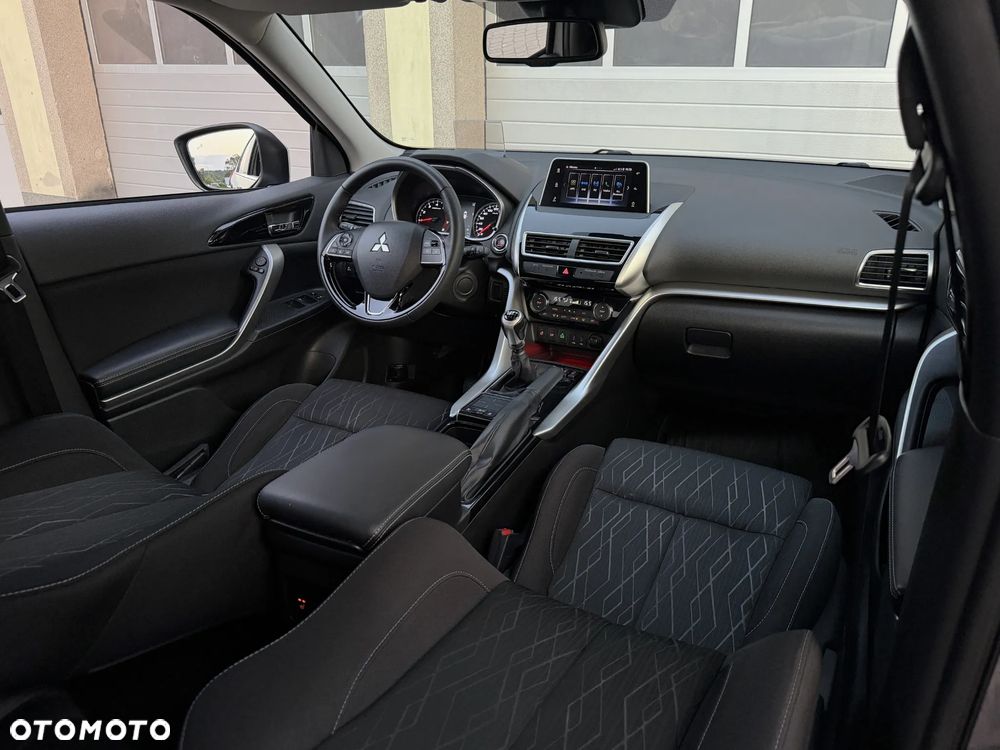 Mitsubishi Eclipse Cross 1.5 T-MIVEC ClearTec 2WD Diamant Edition Plus - 23
