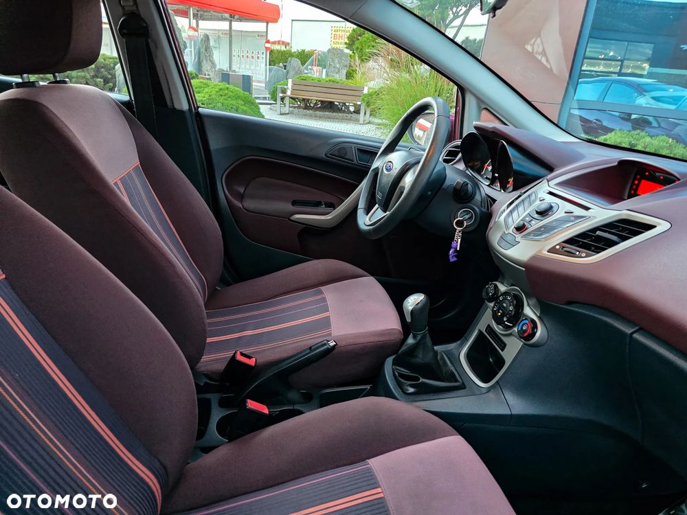 Ford Fiesta - 4