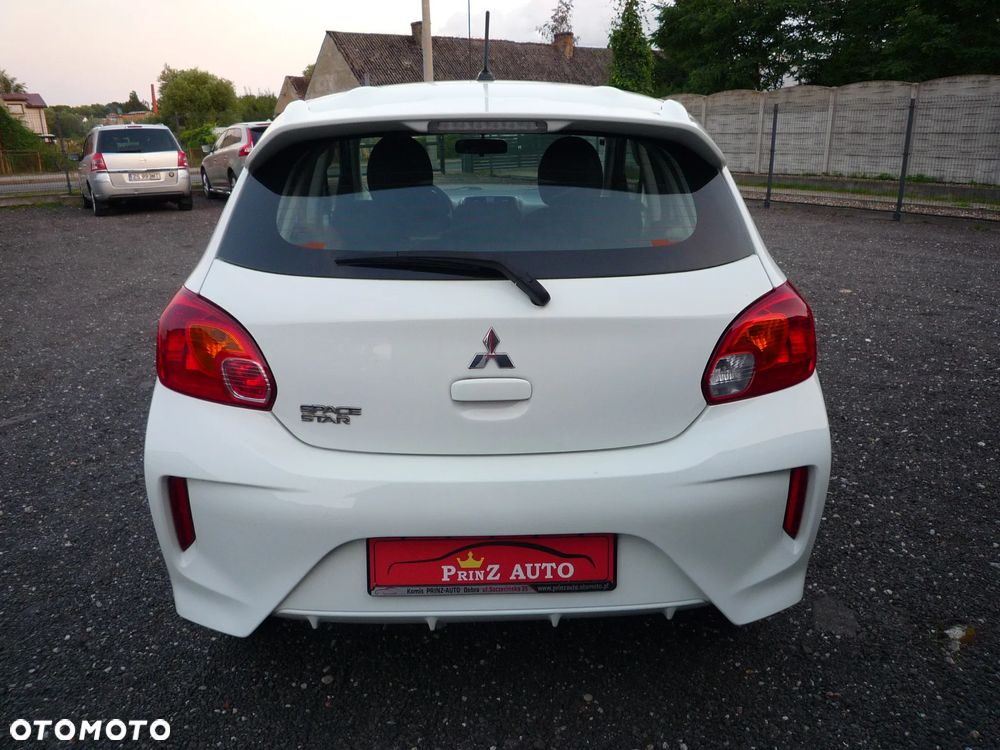 Mitsubishi Space Star - 8