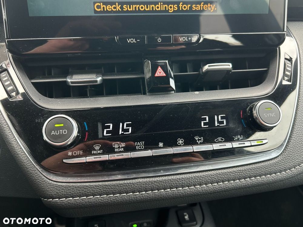 Toyota Corolla 1.8 Hybrid Comfort - 18