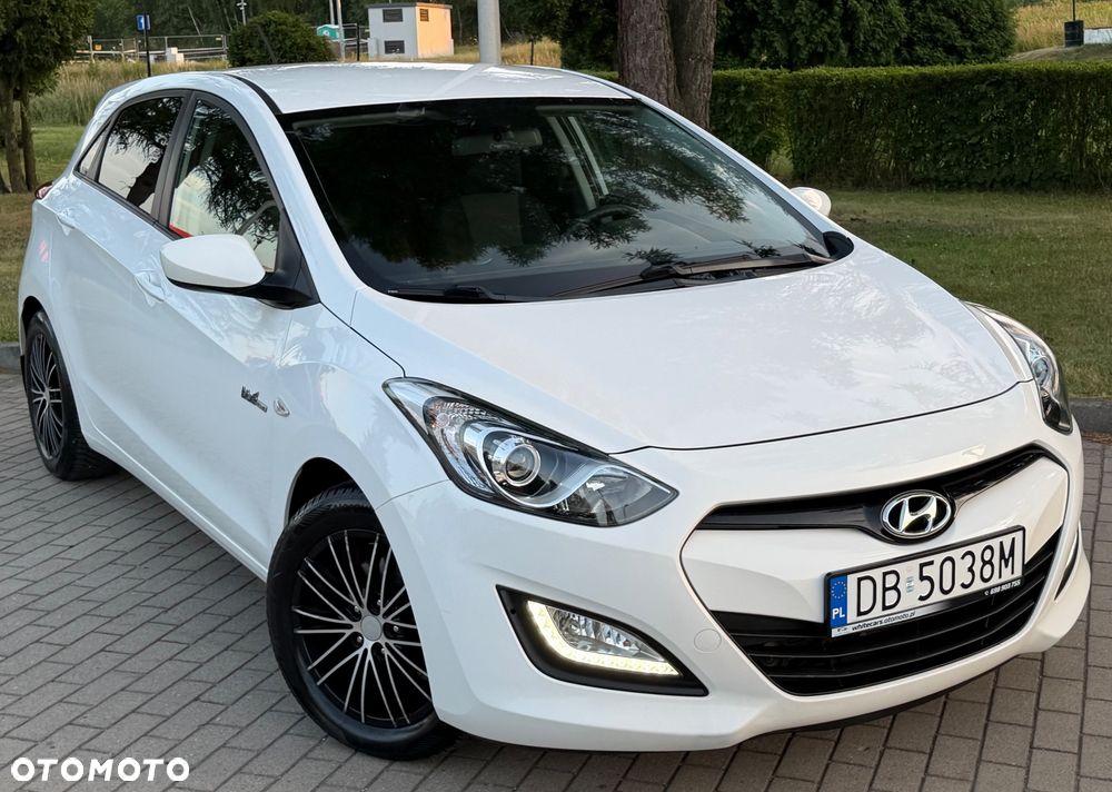 Hyundai i30 1.4 Fifa World Cup Edition - 15
