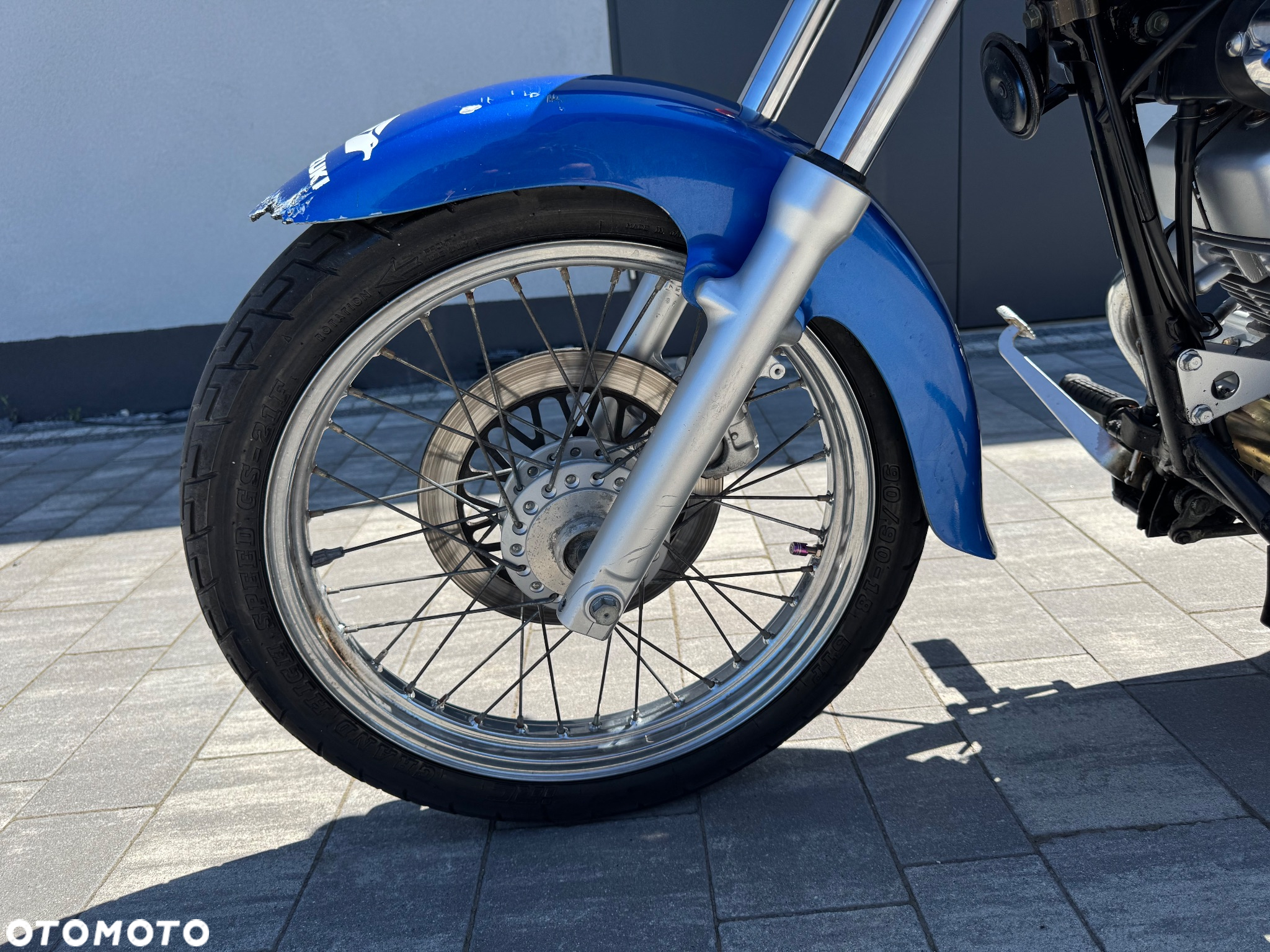Suzuki Intruder - 25