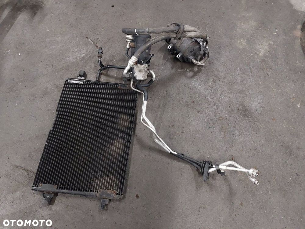 KOMPLETNA KLIMATYZACJA CHŁODNICA PRZEWODY KOMPRESOR PASSAT B5 1.8 20V - 2