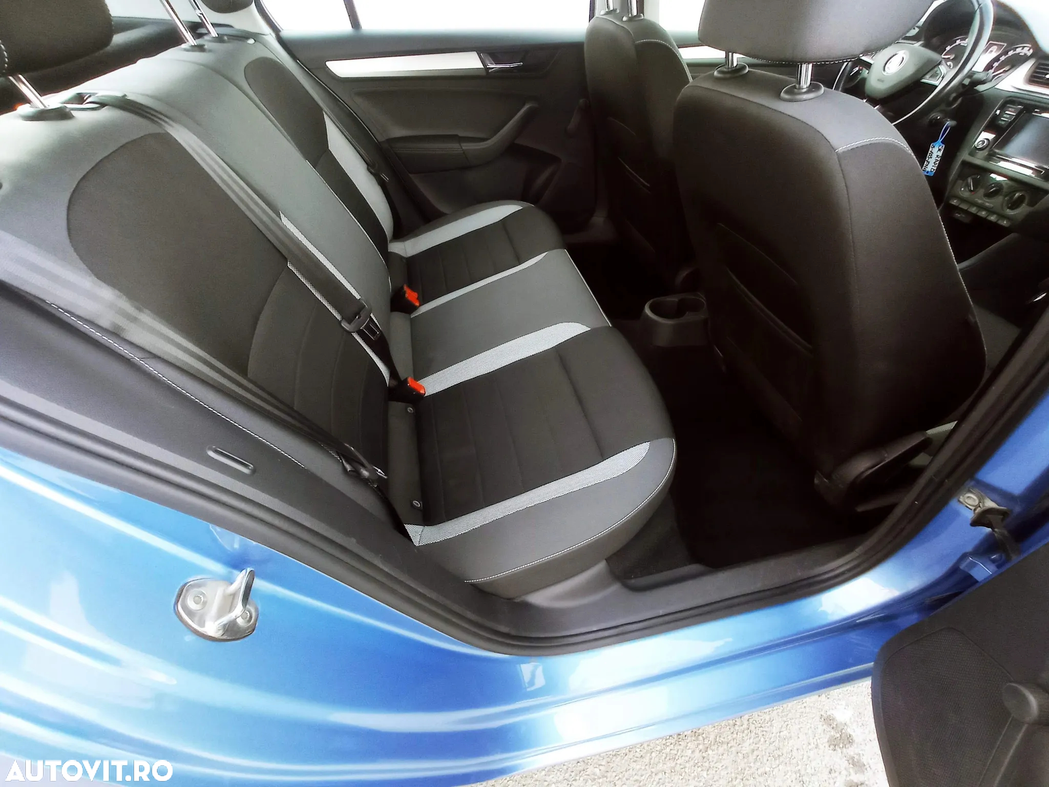 Skoda RAPID 1.0 TSI Ambition - 22