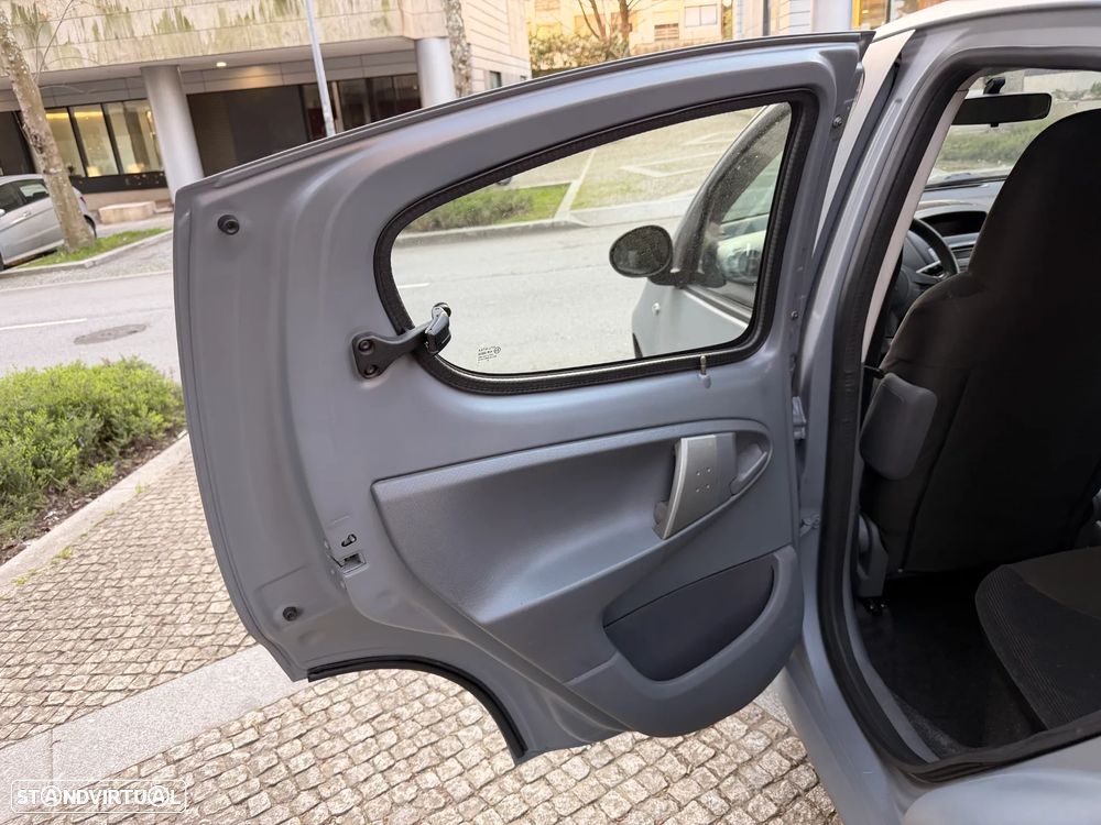 Citroën C1 1.0 RFM - 11