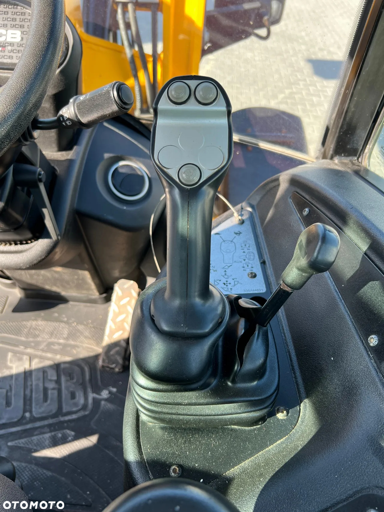JCB 406 Toolmaster - 10