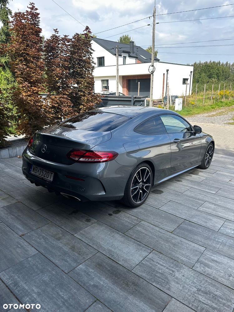 Mercedes-Benz Klasa C 300 9G-TRONIC - 5