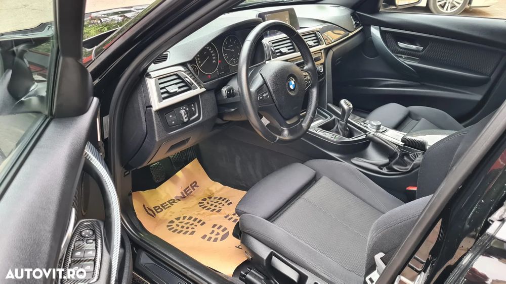 BMW Seria 3 318d Sport Line - 18